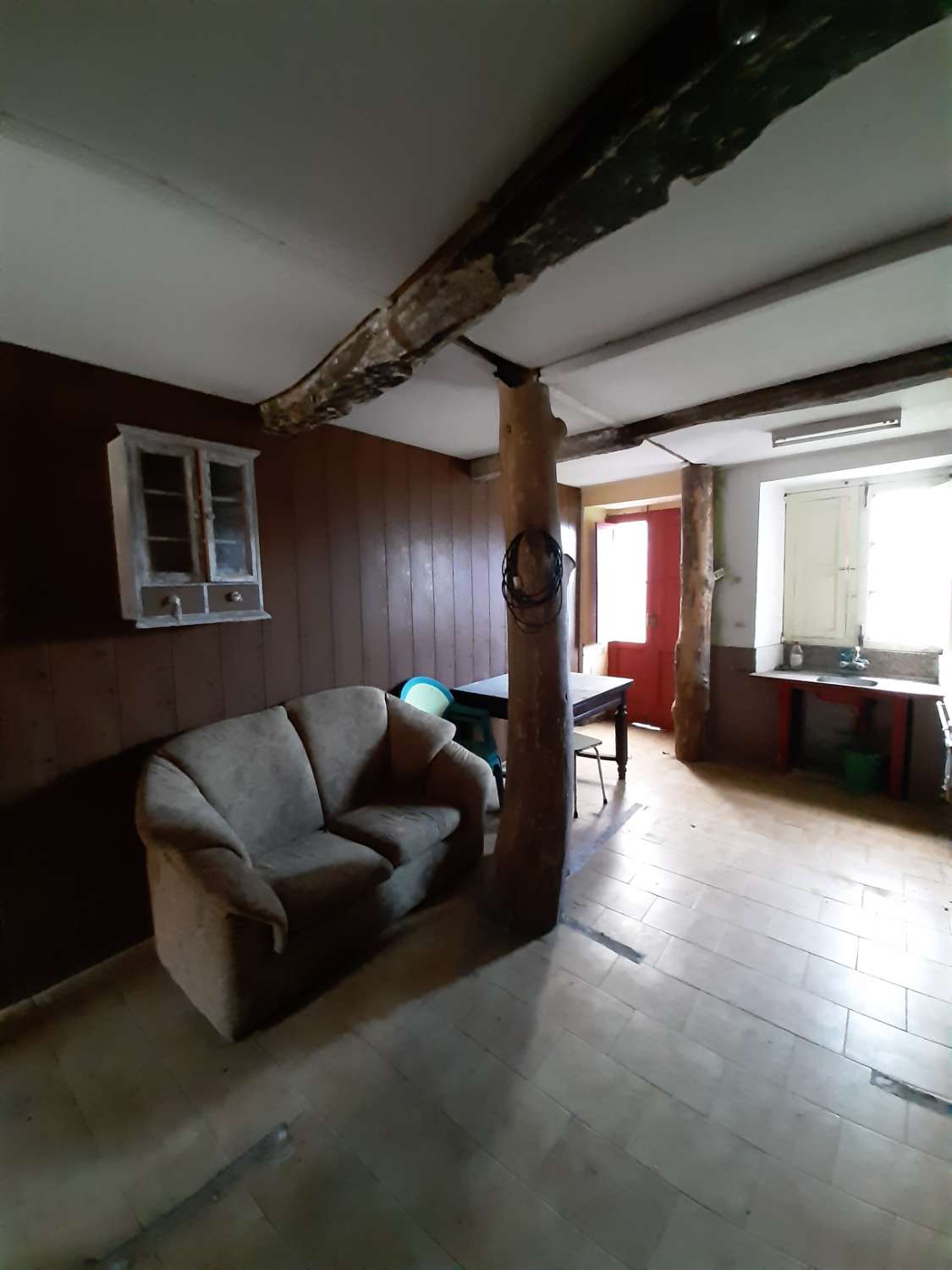 Se vende casa, para reformar, en Vilar, Pontedeume.