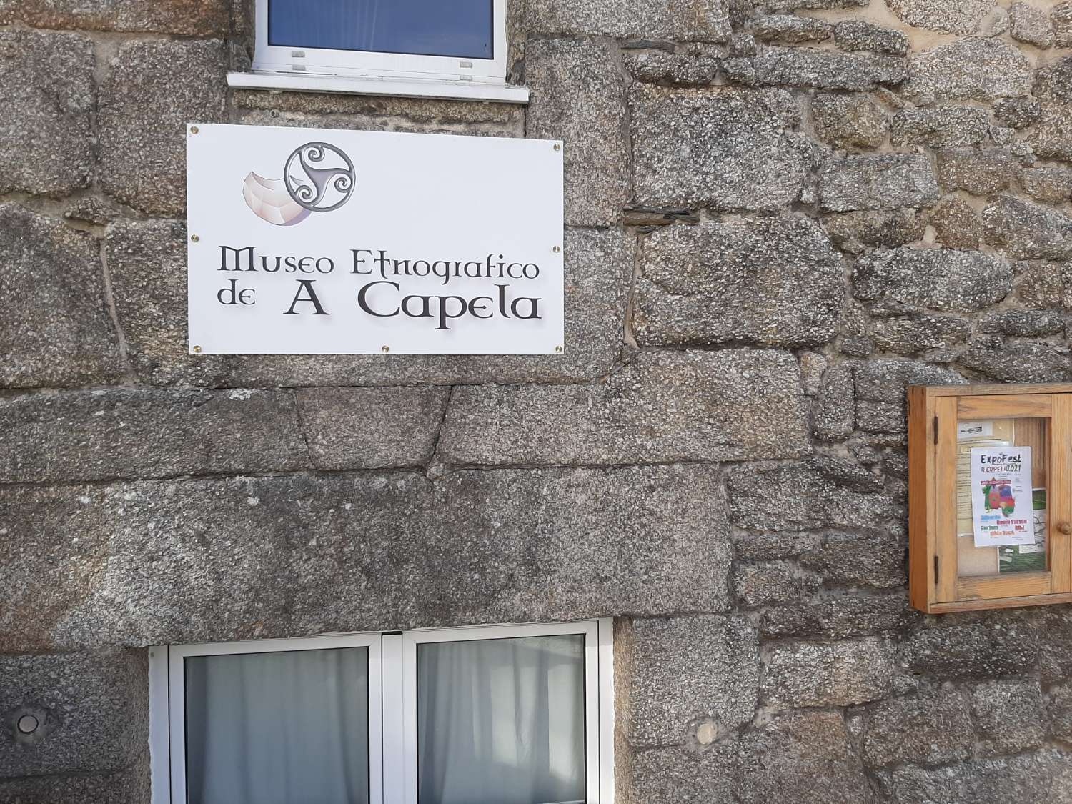 Etxebizitza salgai in A Capela