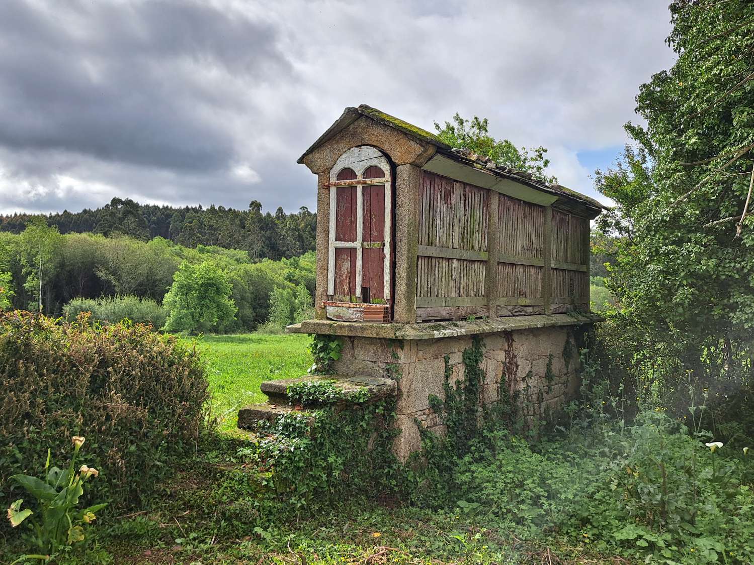 Nous vendons une maison à rénover.