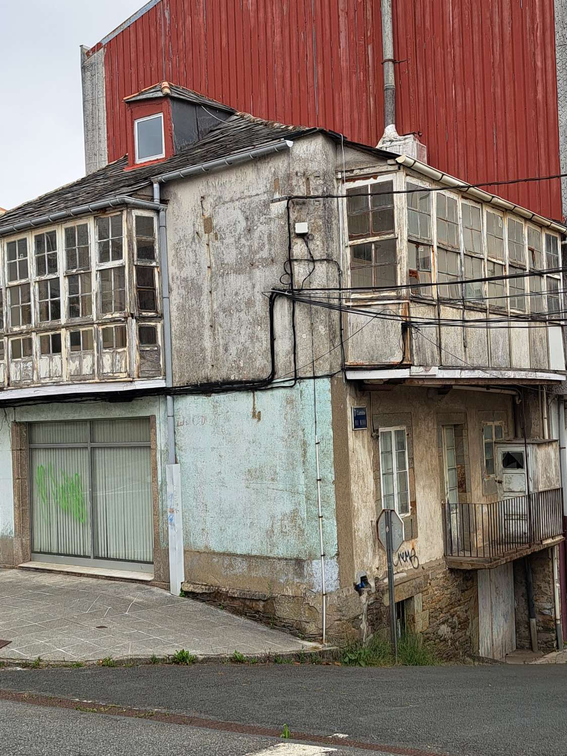 Vendemos casa, para reformar, en As Pontes