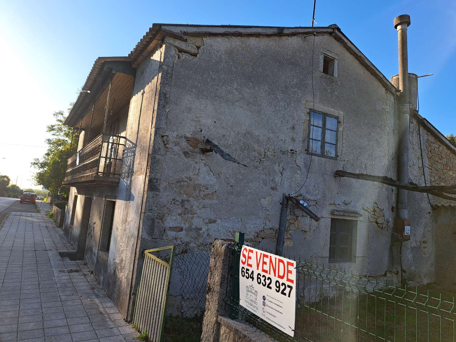 Maison à restaurer à Areas, Paderne.