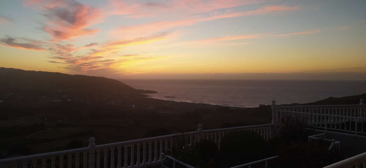 Vendemos chalet con espectaculares vistas en Barrañán, Arteixo.