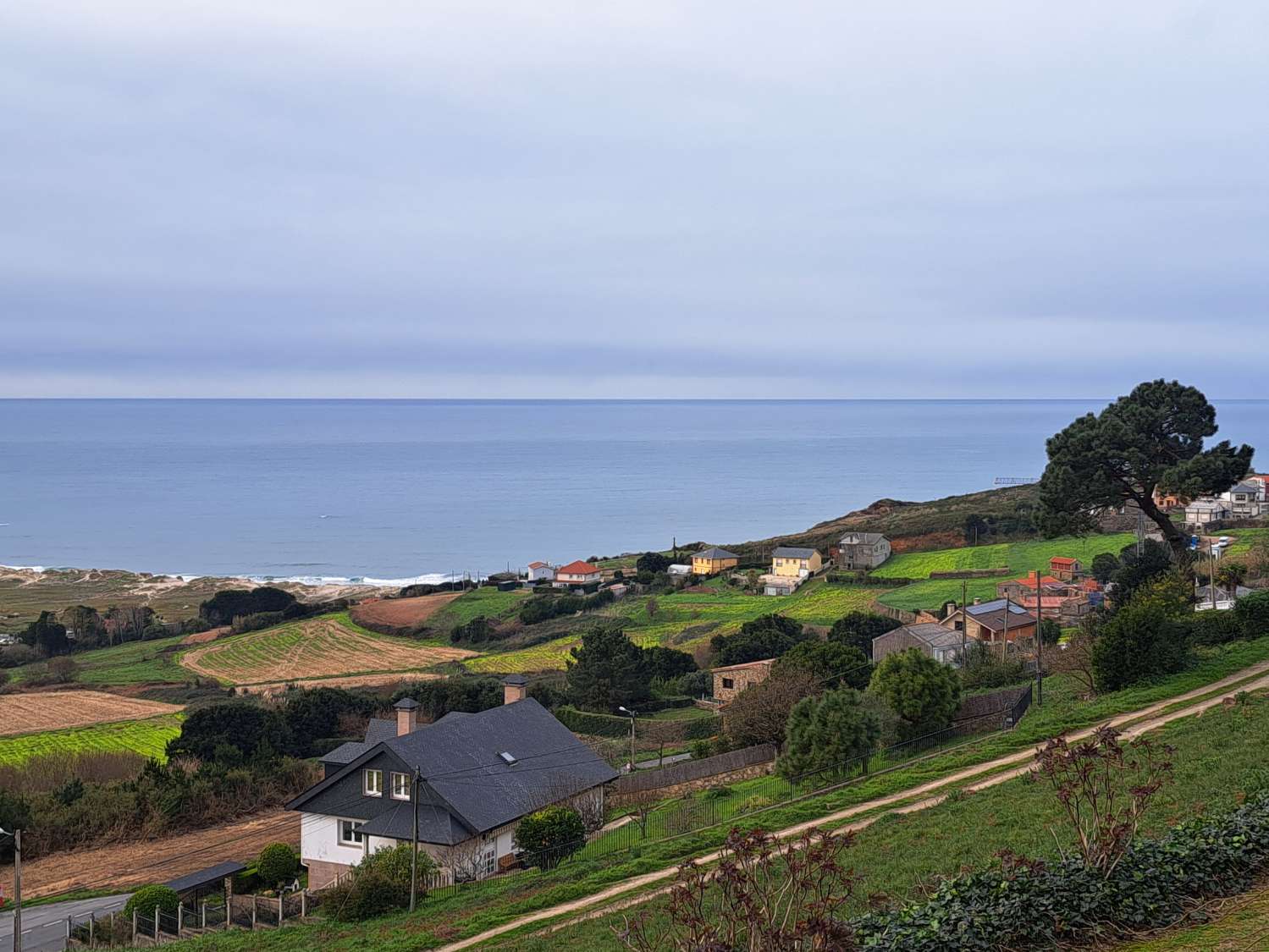 Vendemos chalet con espectaculares vistas en Barrañán, Arteixo.